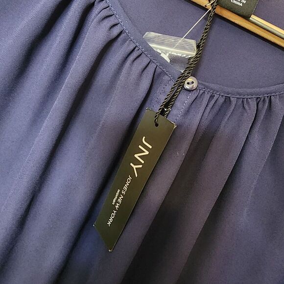 Jones New York JNY Plus Size 2X Navy Blue Flutter Cap Sleeve Flowy Blouse NWT - Picture 9 of 9